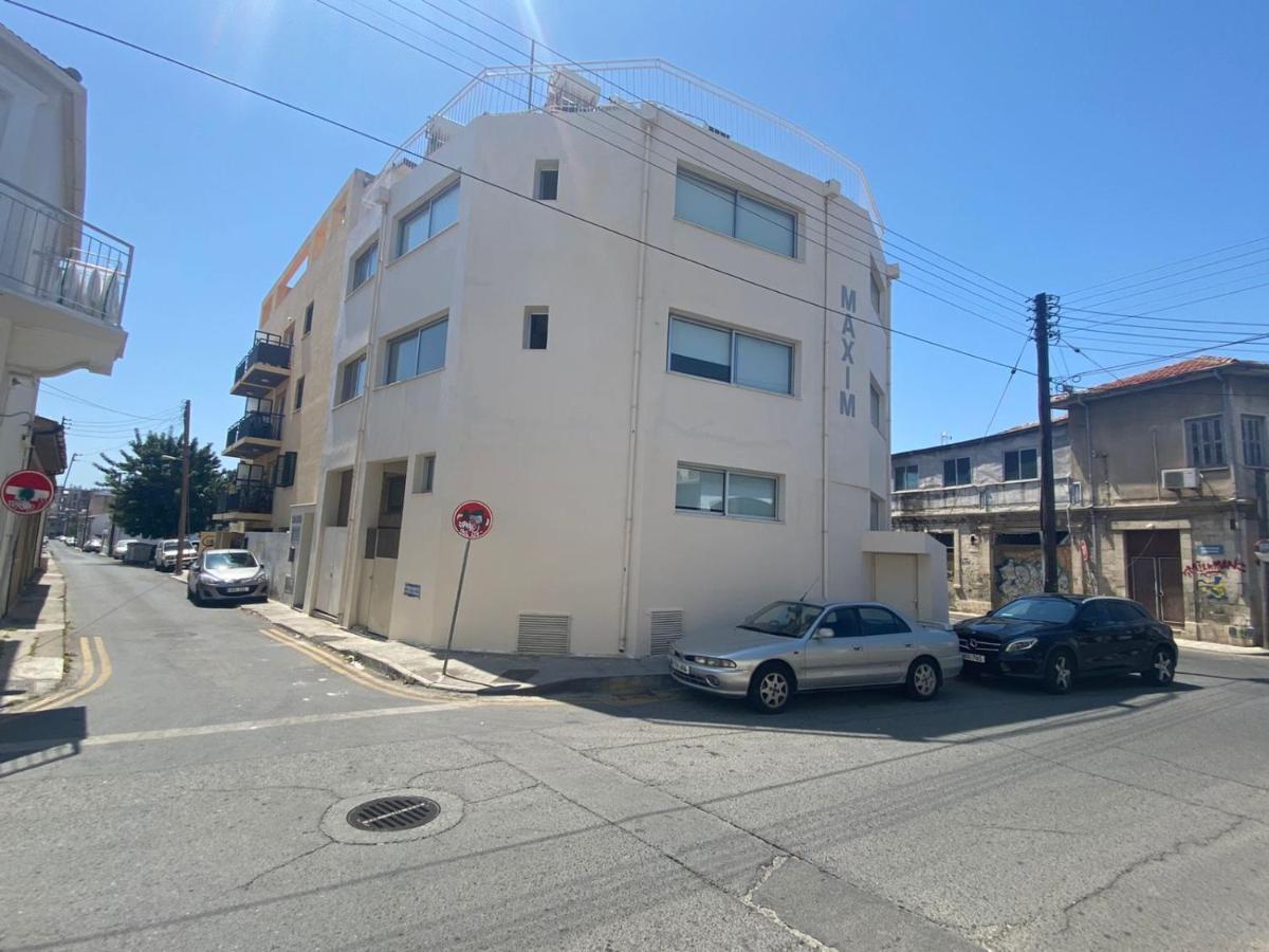 Appartments In The Historic Center Near Beach Limassol Exterior photo